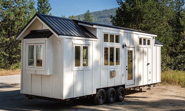 Cozy tiny home for your fishing trip